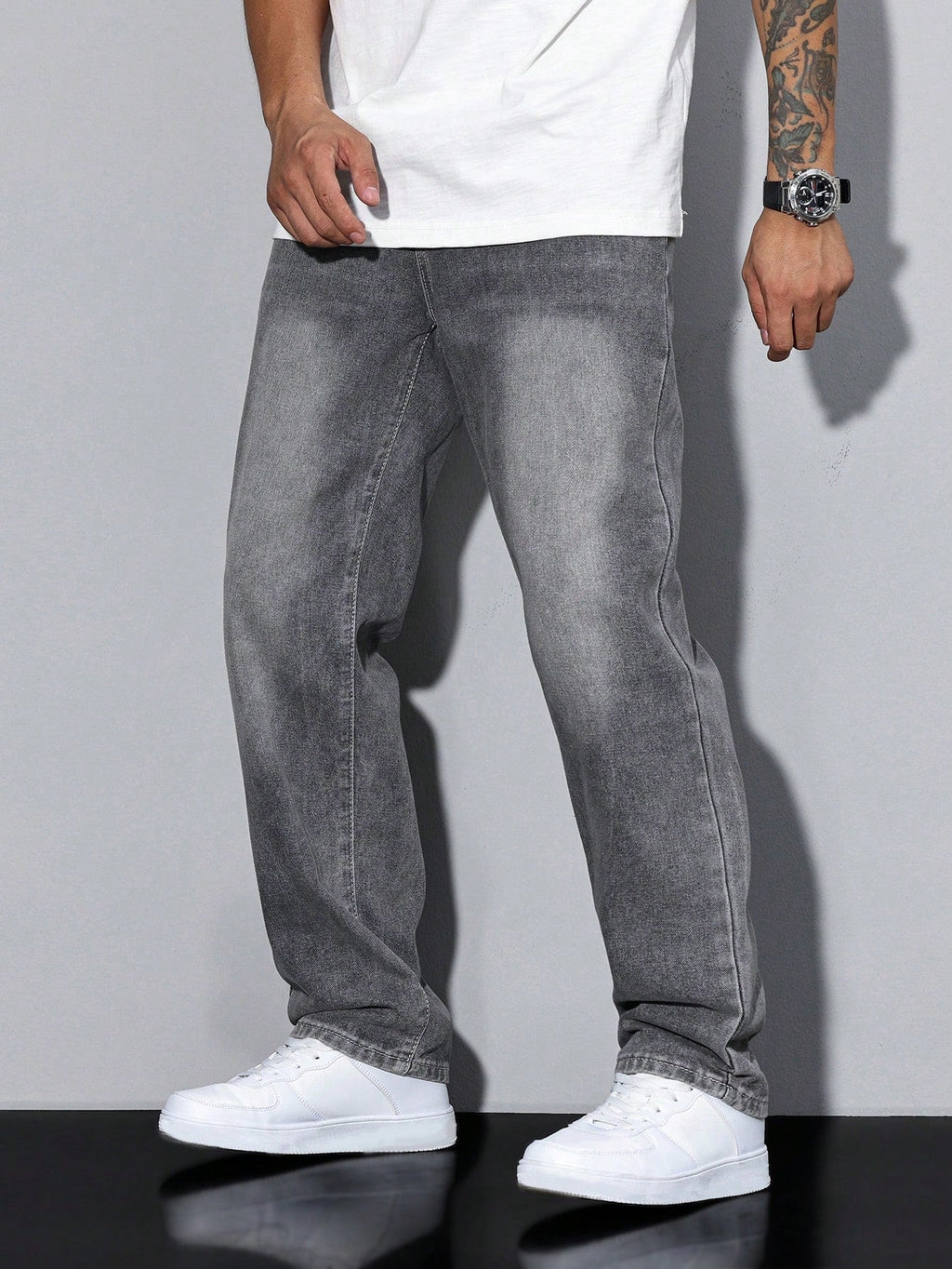 Casual Men's Jeans, Loose Fit Solid Color, Comfortable Cotton Blend with Practical Pockets, All-Season Wear 3