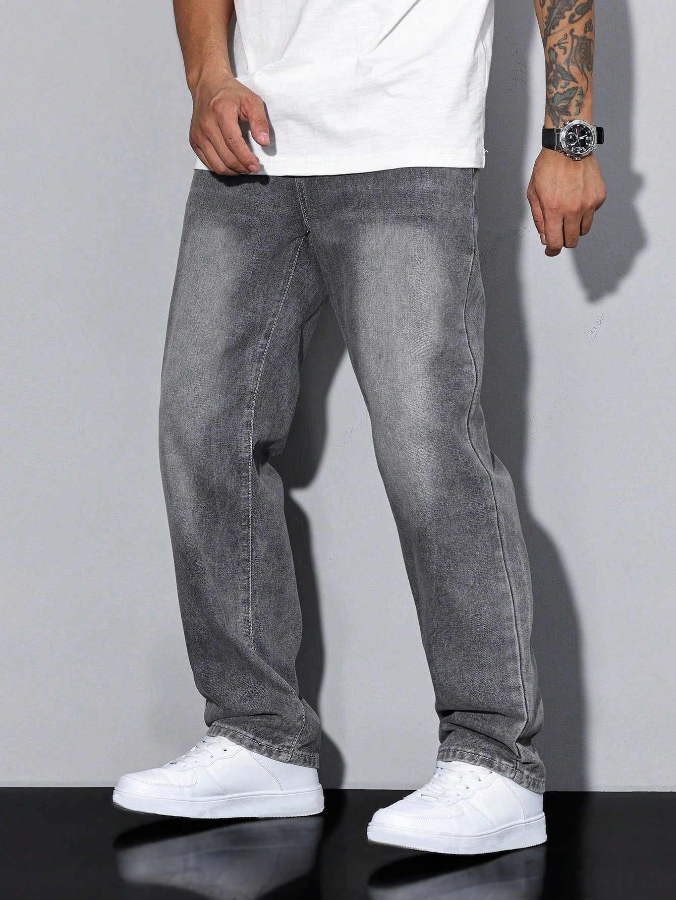Casual Men's Jeans, Loose Fit Solid Color, Comfortable Cotton Blend with Practical Pockets, All-Season Wear 3