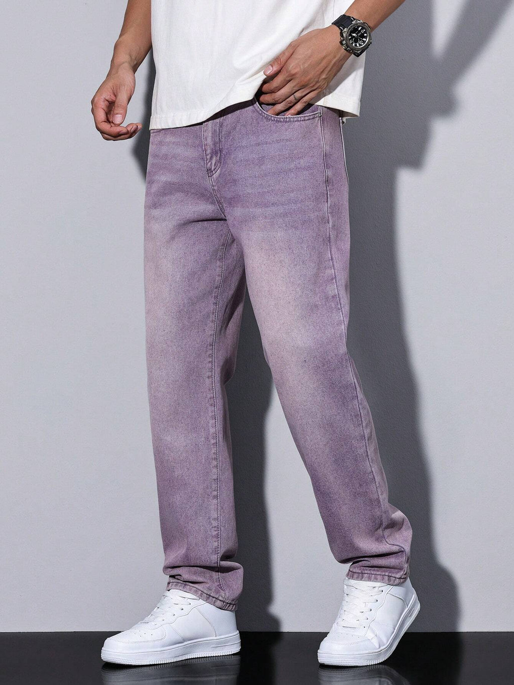 Casual Washed Men's Jeans, Straight Leg Fit, Cotton Blend, Comfortable All-Season Wear, Practical Pockets 9