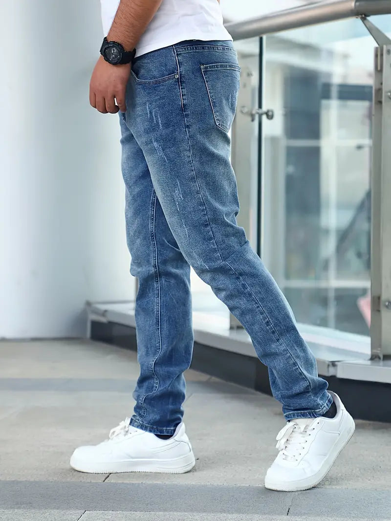 Men's Casual Jeans with Pockets - Timeless Fit, Durable Sustainable Denim, Slightly Worn Look, Versatile for All Year Round 4