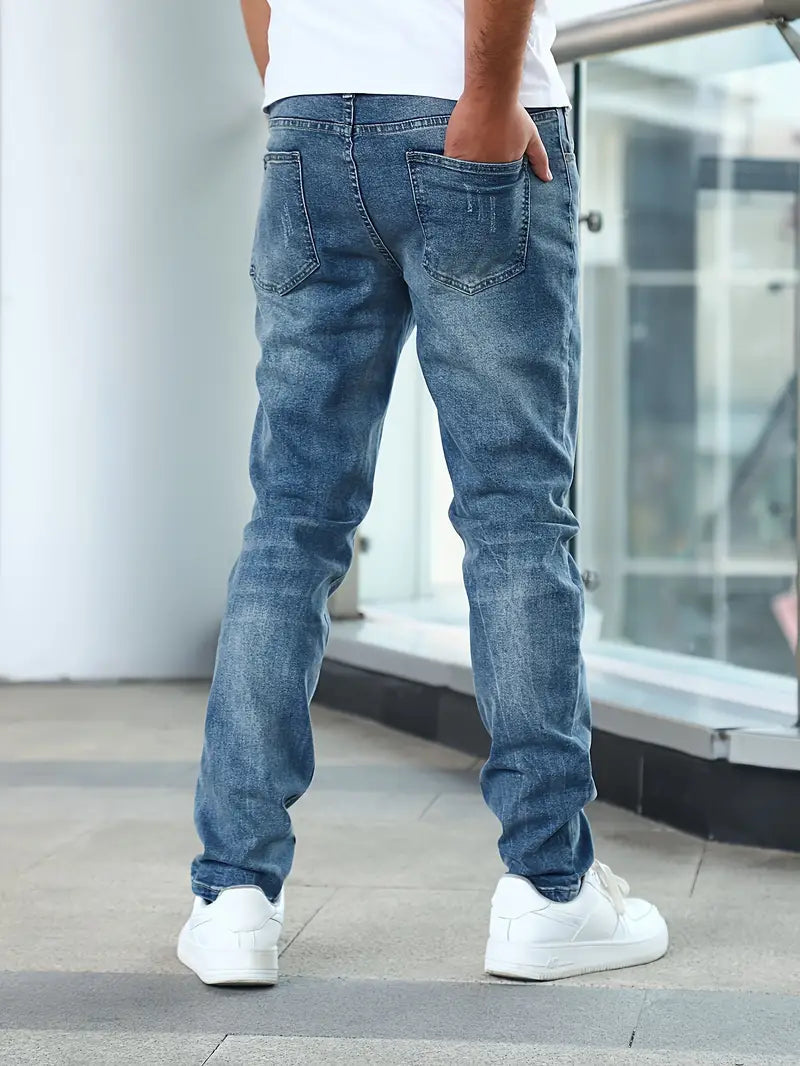 Men's Casual Jeans with Pockets - Timeless Fit, Durable Sustainable Denim, Slightly Worn Look, Versatile for All Year Round 5
