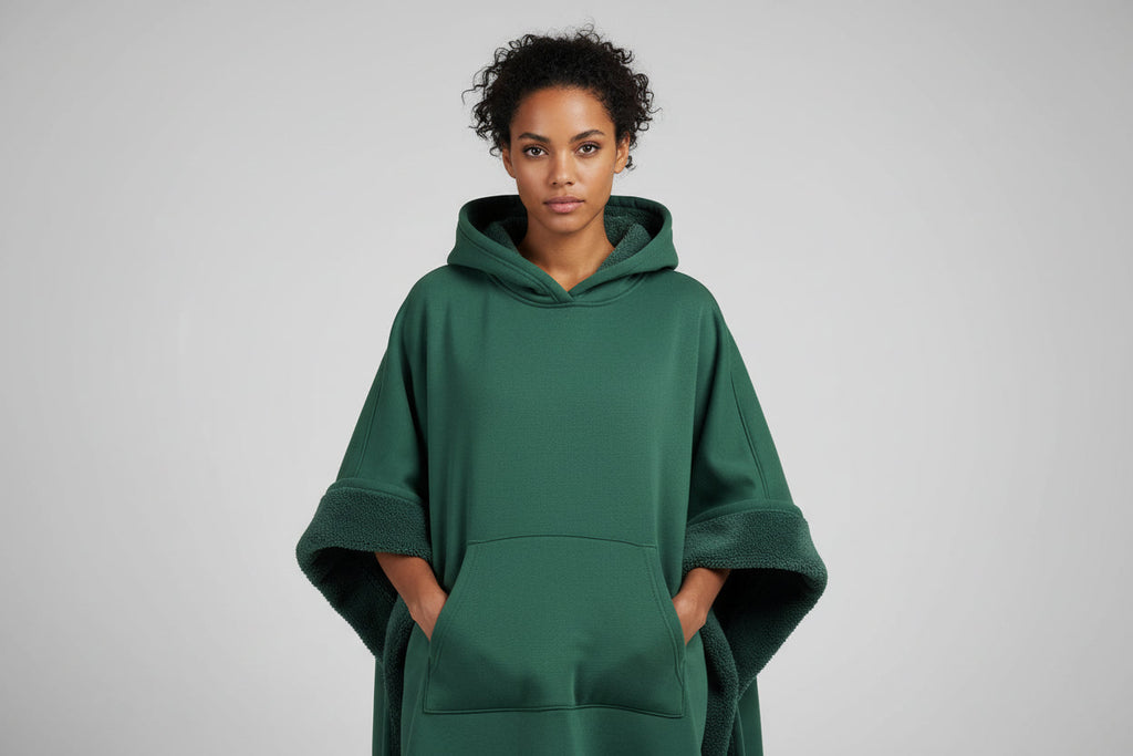 Oversized Hoodie Blanket in Soft Plush Fabric – Cozy Hooded Blanket for Lounging, Relaxation, and Travel 1