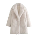 Premium Vegan Fur Outerwear Coat with Oversized Lapels – Luxurious Warmth and Timeless Elegance 3